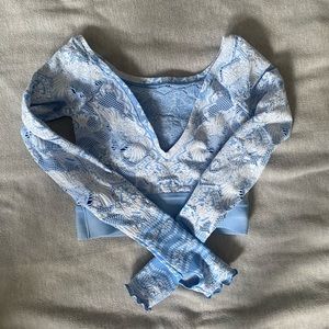 Free People oasis layering top!